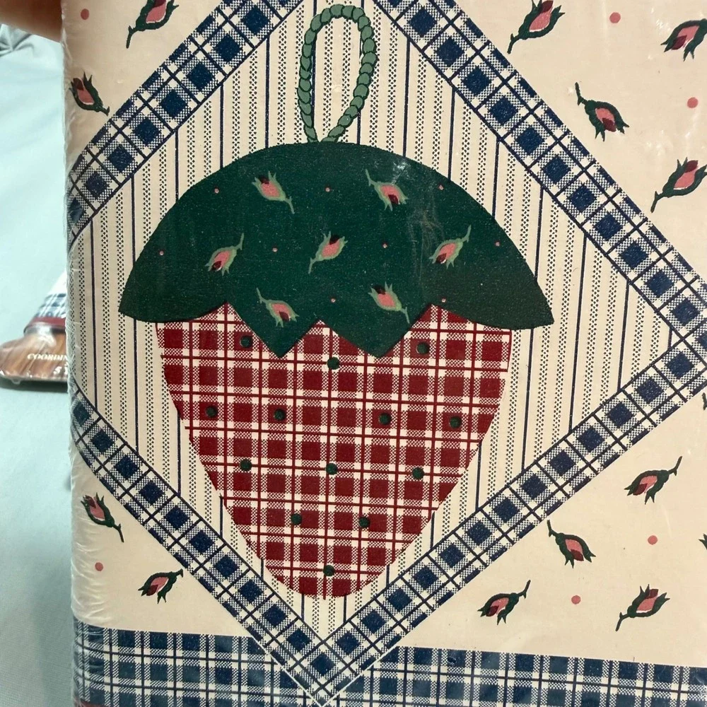 General Store Wall Border Strawberry Plaid Country Farmhouse Cottagecore 15 Yds